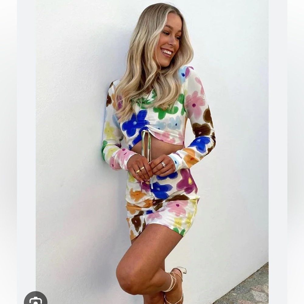 With Jean Hermana Flower Cut Out Mini Dress Size XXS